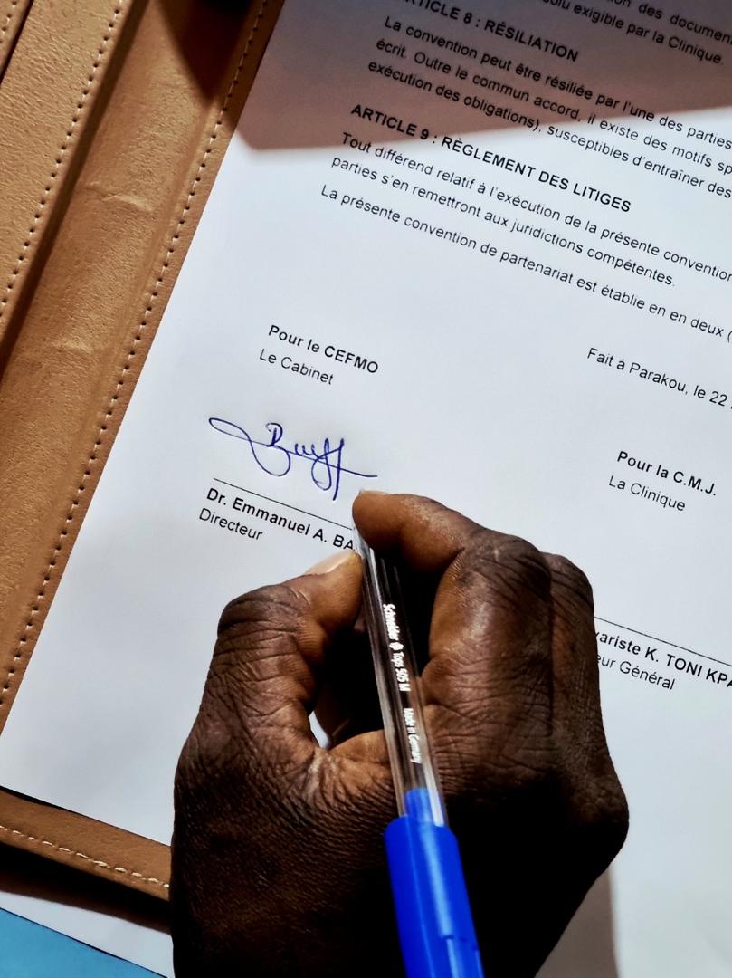 Signature de l'accord de partenariat